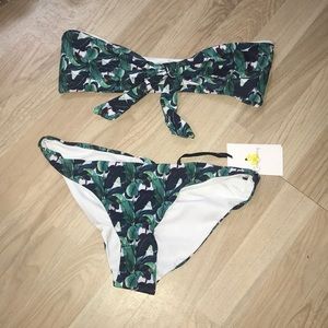 Cris Berry Swim Set
